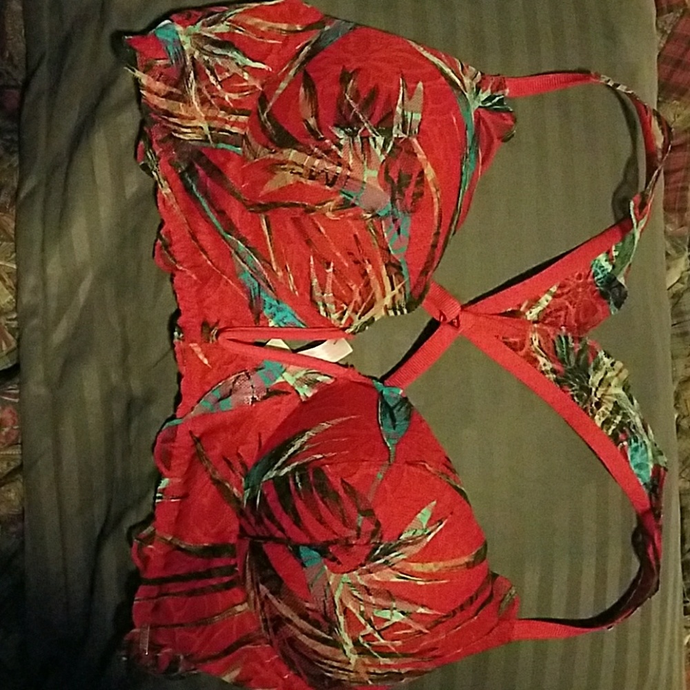 Victoria Secret plunging V racer back lace bra.